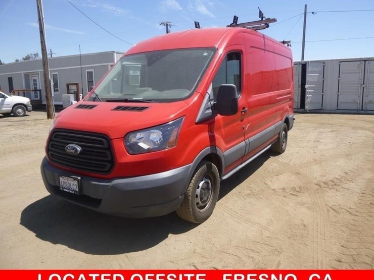 2018-ford-transit-image-1