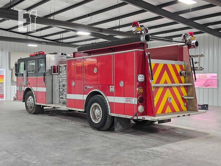 1991-seagrave-pumper-image-4