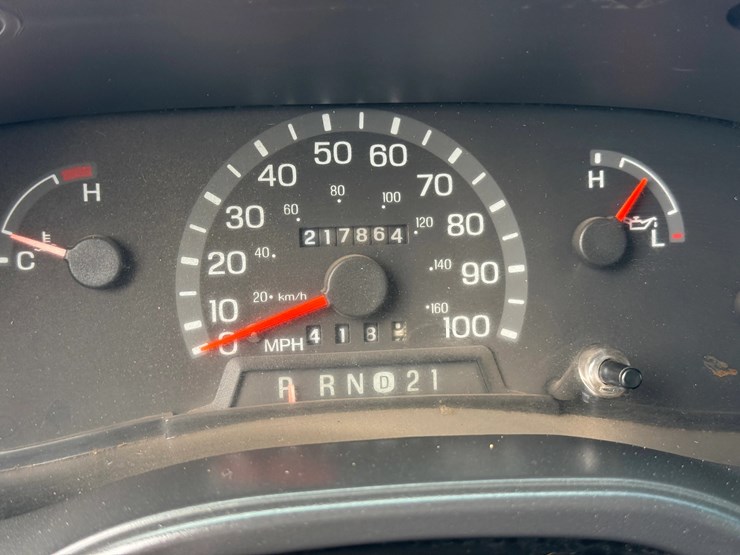 2003-ford-e350-sd-image-15