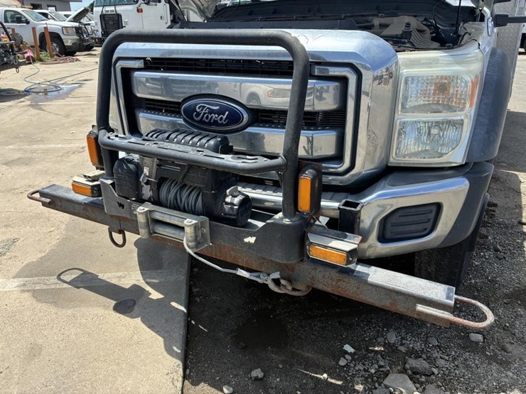 2012-ford-f450-xl-image-11