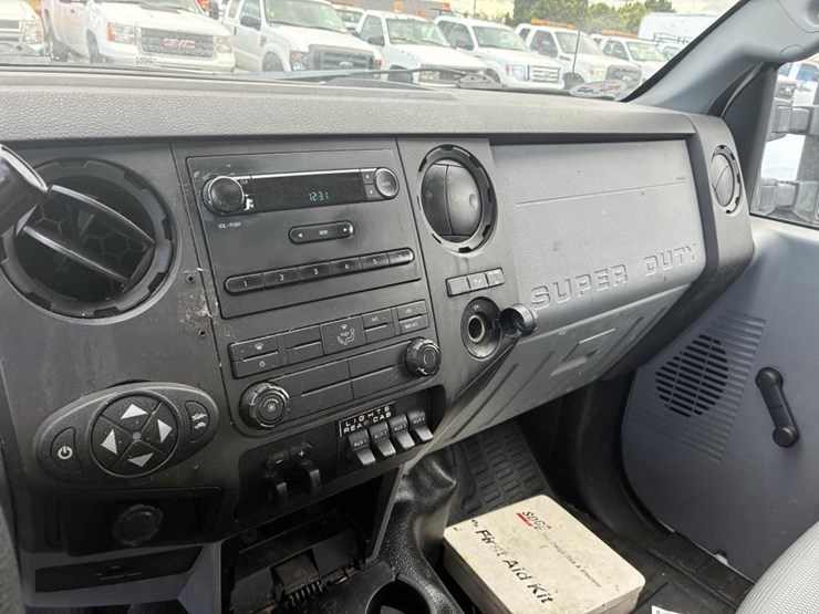 2015-ford-f250-image-15