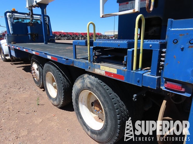 2012-peterbilt-367-image-8