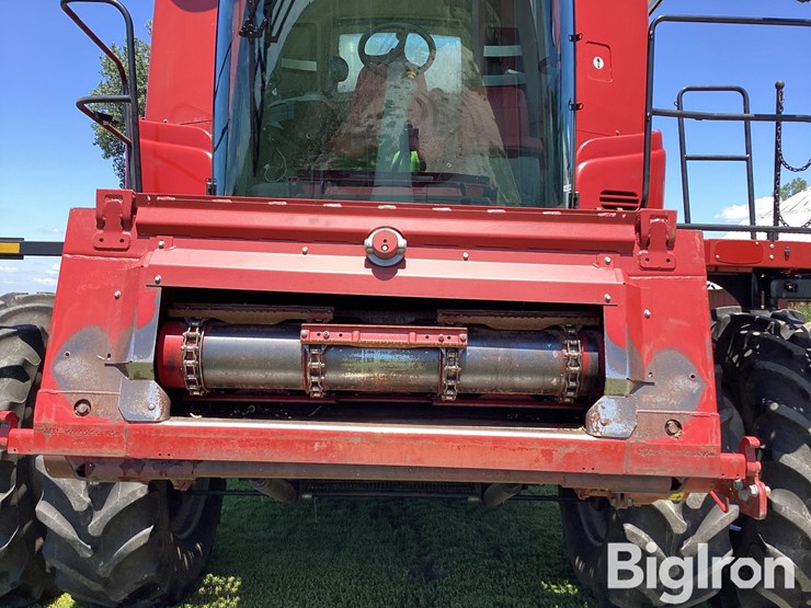 2019-case-ih-8250-image-11