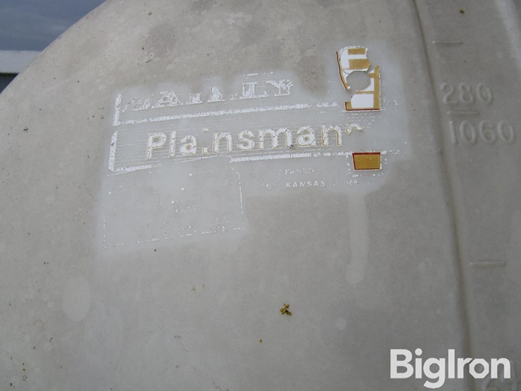 sprayer-tank-on-trailer-image-15