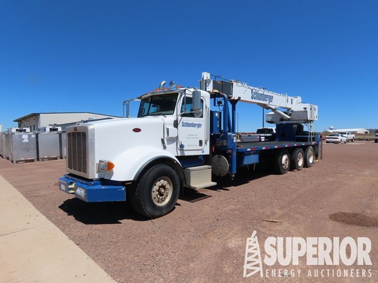 2012-peterbilt-367-image-1