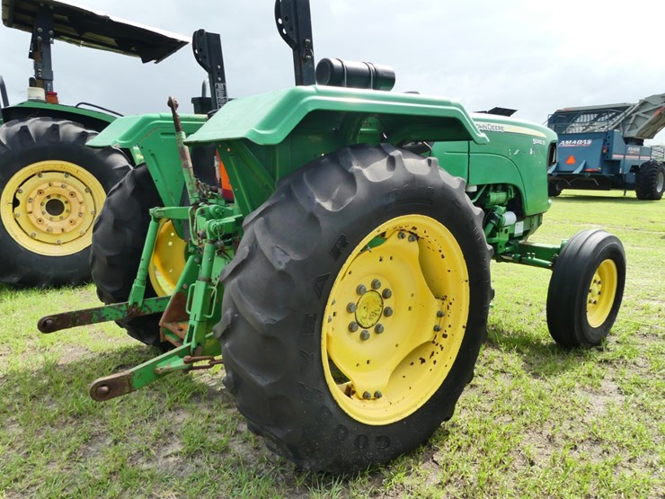 john-deere-5045d-image-3