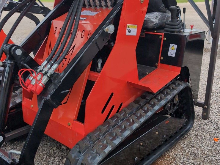 sdl-ride-on-mini-skid-steer-loader-ssl580-image-2