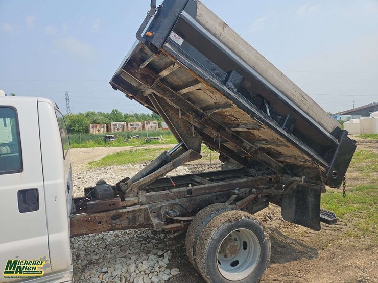 2003-ford-f450-image-28