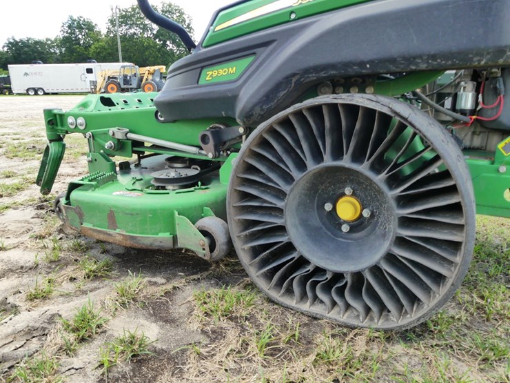 john-deere-z930m-image-8