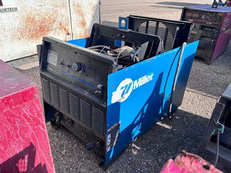 #39059-•-miller-welding-machine-|-for-parts/repairs-image-1
