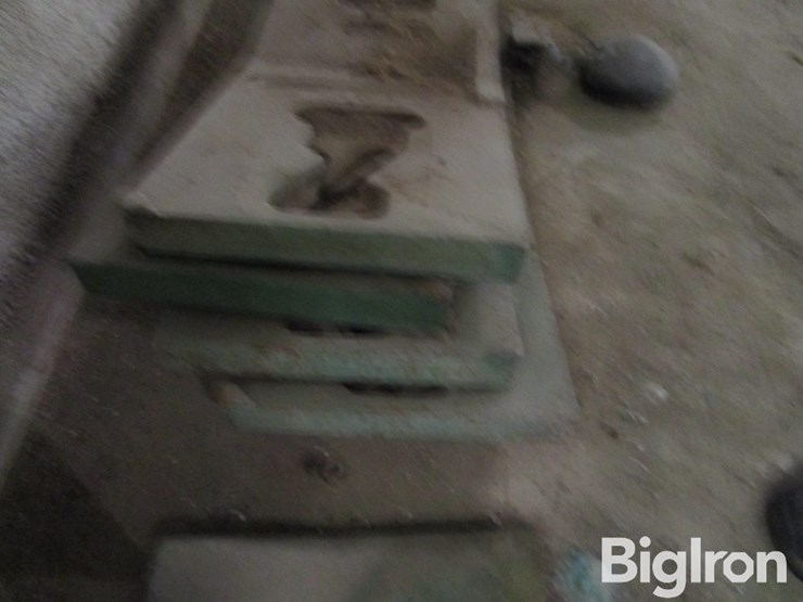 john-deere-4430-front-weights-image-7