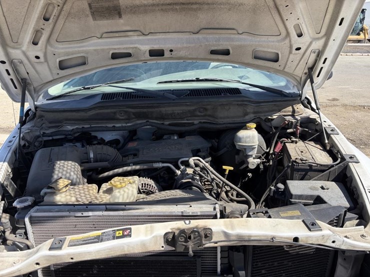 2005-dodge-ram-2500-image-9
