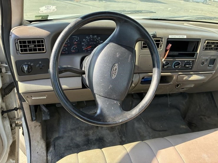 2001-ford-f250-image-16