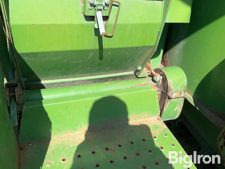 john-deere-e0750-grinder-mixer-image-17