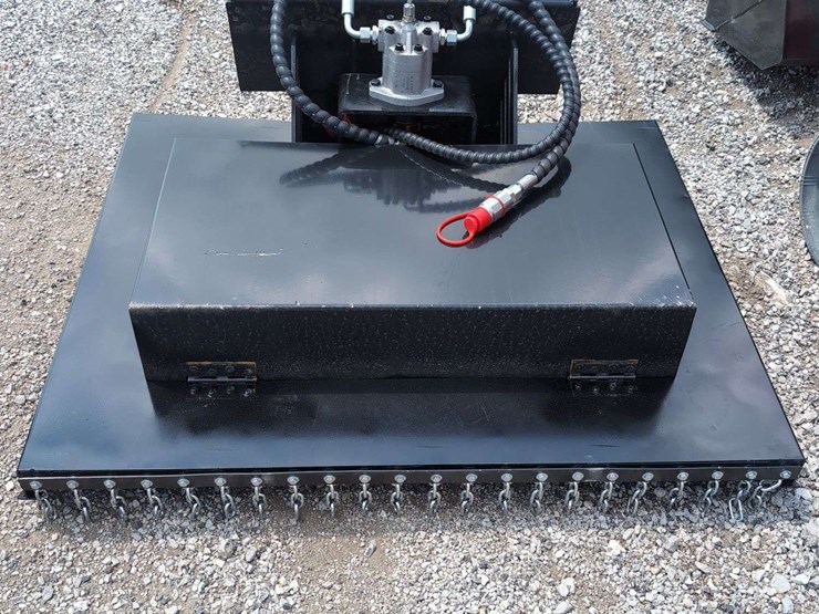 iranch-mini-skid-steer-brush-mower-image-1