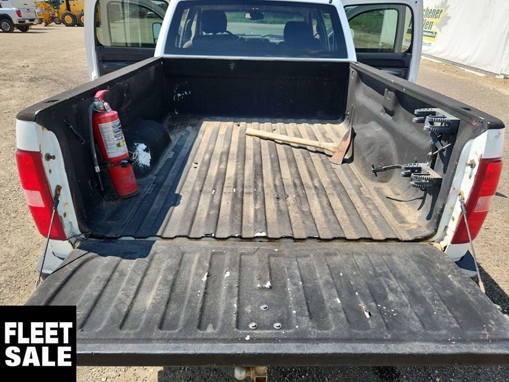 2011-chevrolet-silverado-2500hd-image-16