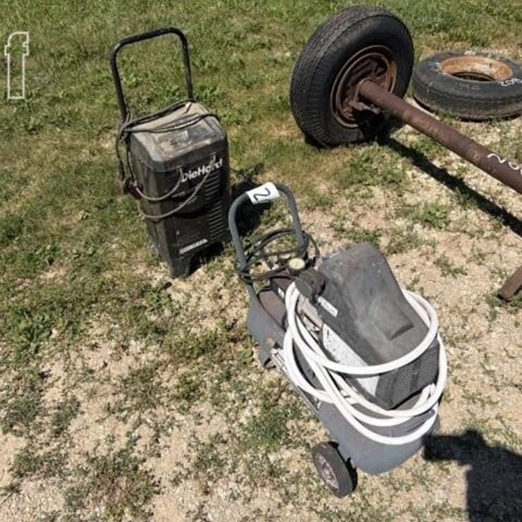 BATTERY CHARGER & AIR COMPRESSOR