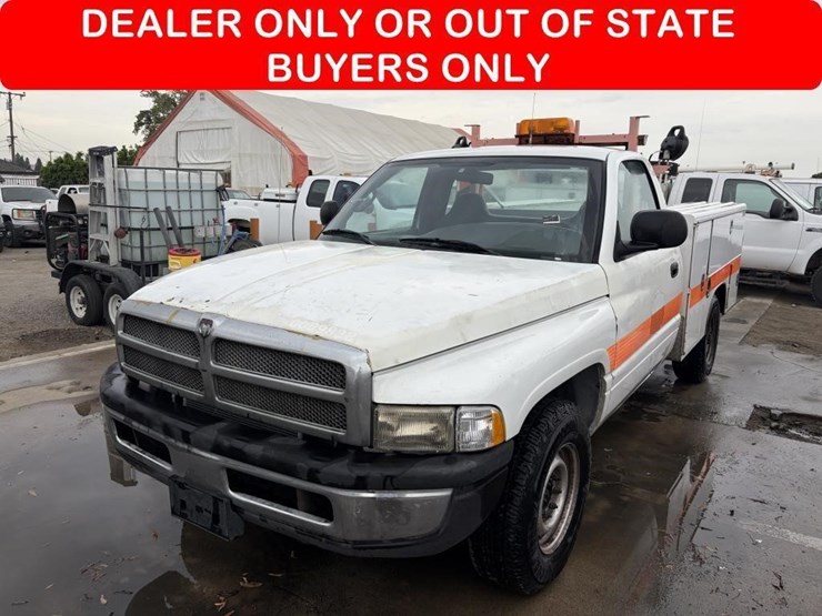 2002-dodge-ram-2500-image-1