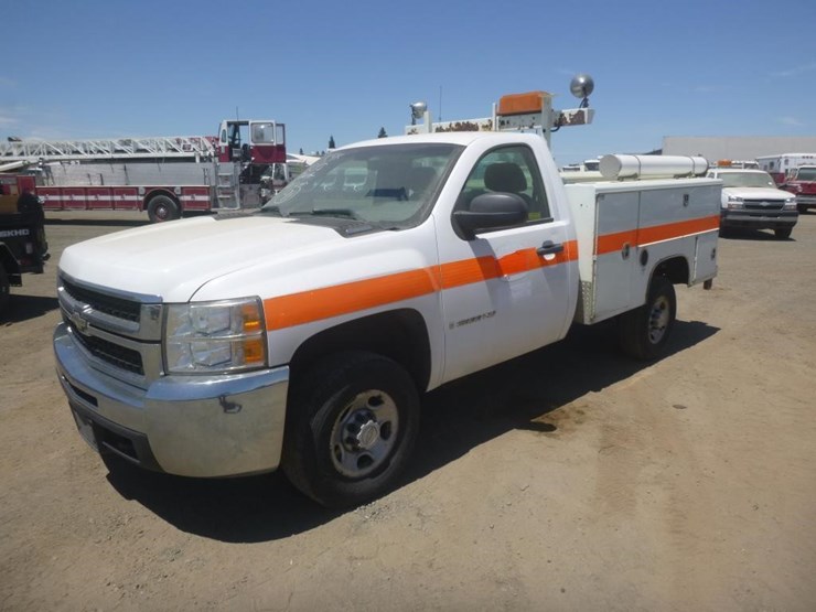 2007-chevrolet-2500-image-1
