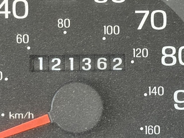 2002-ford-e350-image-32