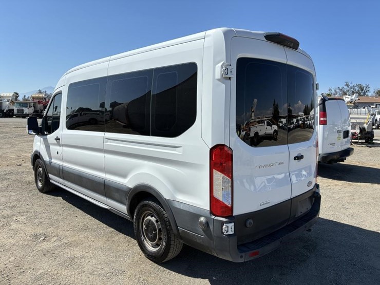2020-ford-transit-image-4
