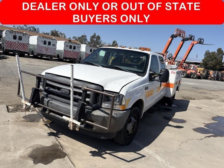 2002-ford-f350-image-1