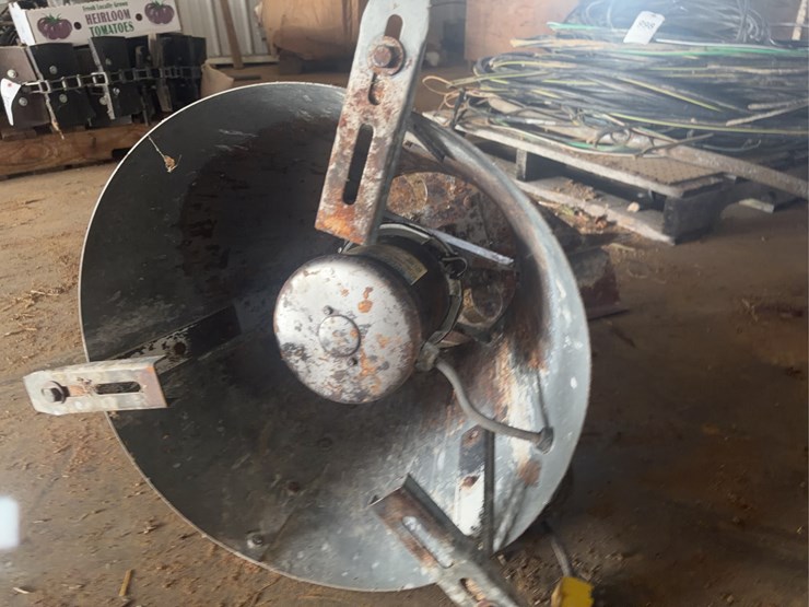 grain-spreader-(scatter-grain-brand)-image-3