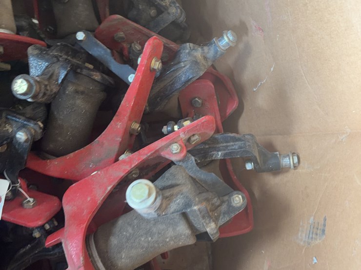 downforce-planter-airbags-(fits-case-ih-planters-image-4