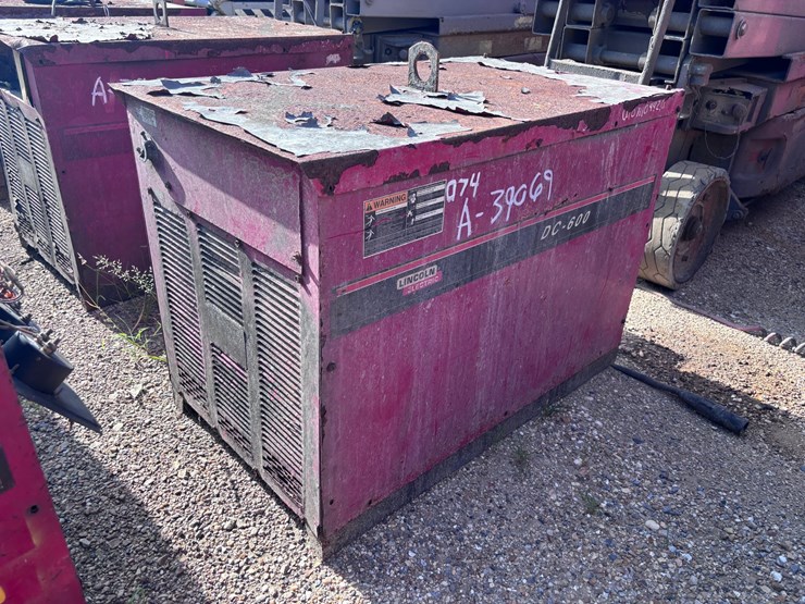 #39069-•-lincoln-electric-dc-600-welder-|-for-parts/repairs-image-3