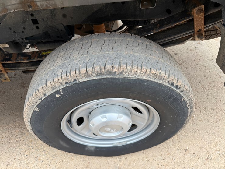 2023-ford-f250-sd-xl-image-9