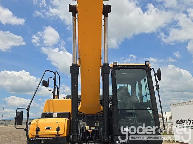 hyundai-hx260l-image-26