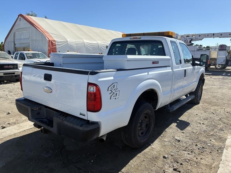 2011-ford-f250-image-3