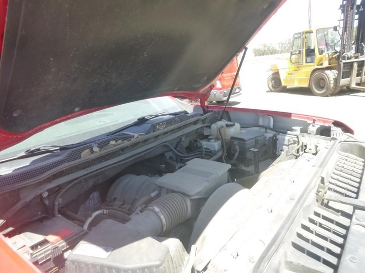2020-chevrolet-2500-image-25