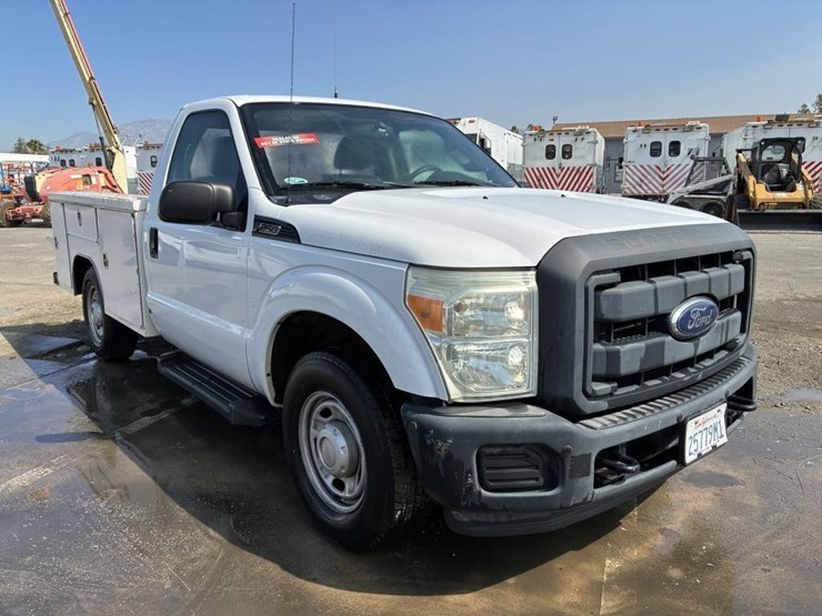 2013-ford-f250-image-2