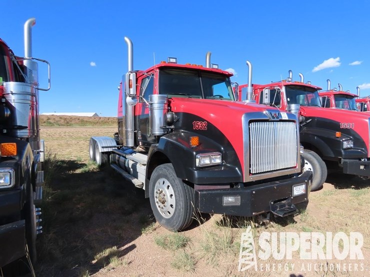 2013-western-star-4900-image-4