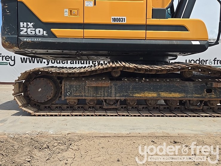 hyundai-hx260l-image-18