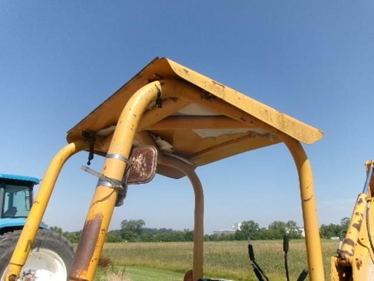 deere-300-image-18
