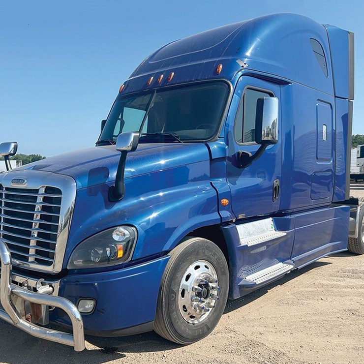 2020 FREIGHTLINER CASCADIA 125