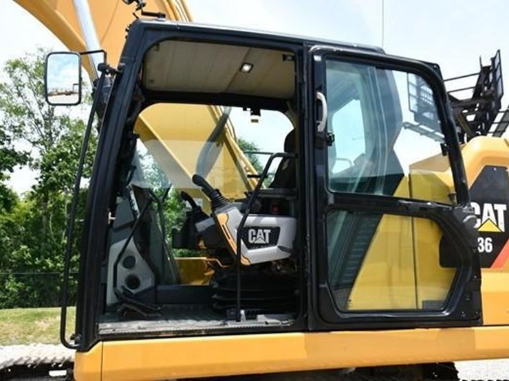 2019-caterpillar-336-image-14