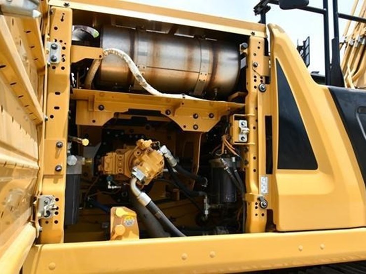 2019-caterpillar-336-image-31