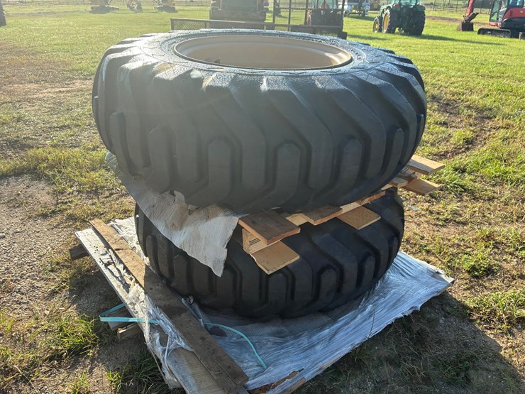 #2438-•-new-17x25-goodyear-tires-on-12-hole-wheels-image-3