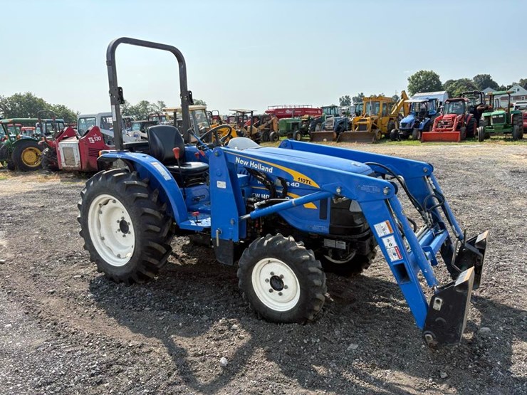 new-holland-110tl-image-9