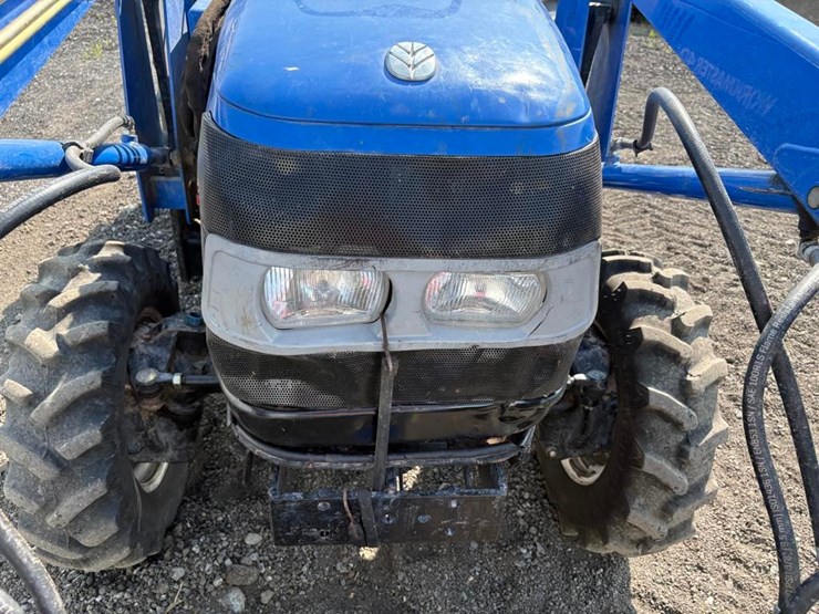 new-holland-110tl-image-8