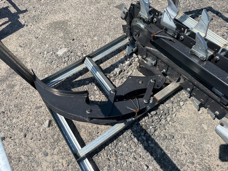 #2072-•-unused-jct-skid-steer-trencher-inv#49872-image-12