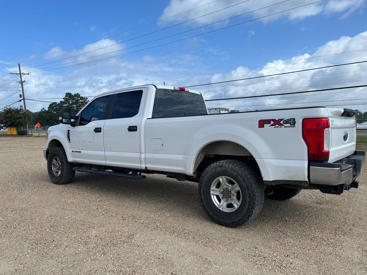 2017-ford-f250-image-4