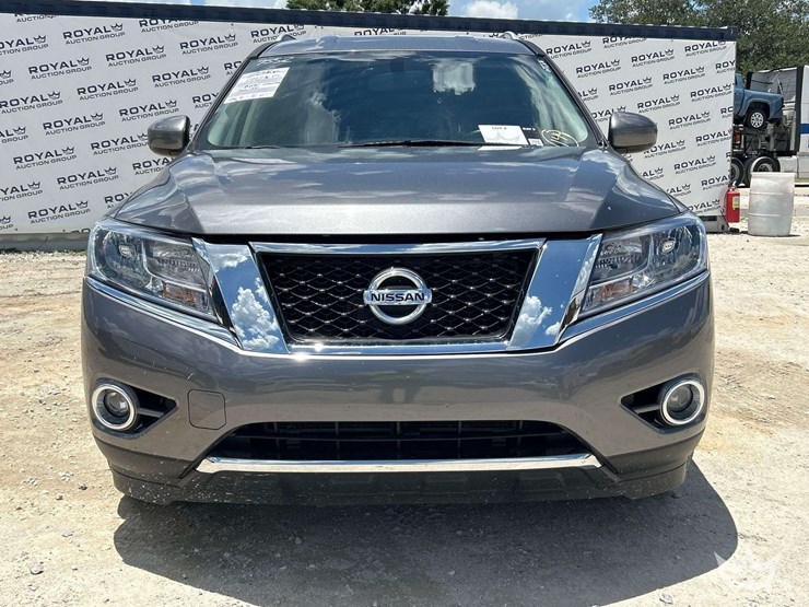 2016-nissan-pathfinder-image-23