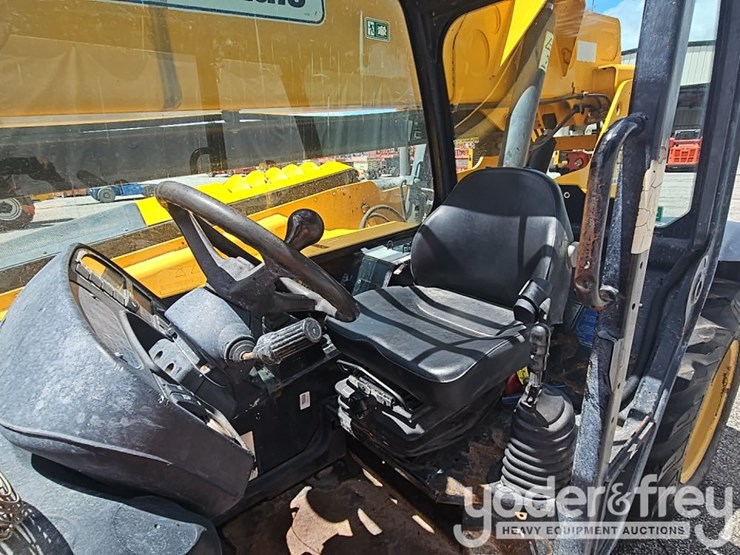 2015-jcb-507-42-image-38