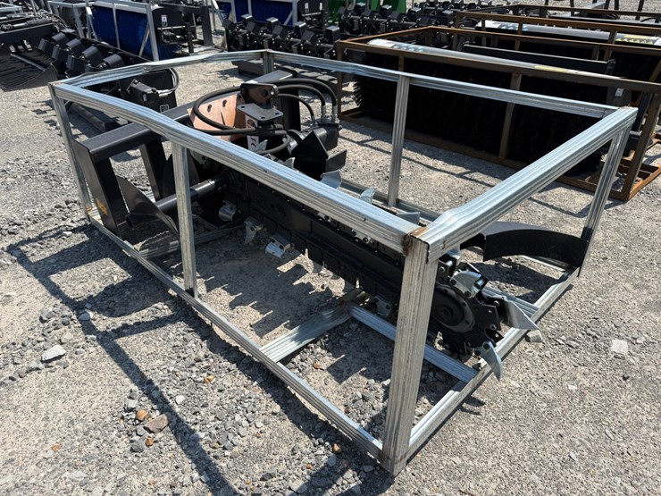 #2072-•-unused-jct-skid-steer-trencher-inv#49872-image-4