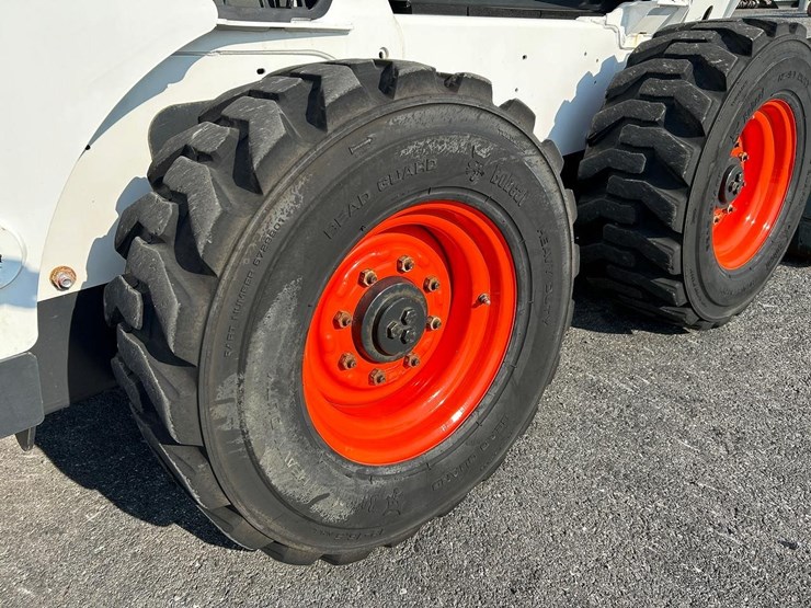 2023-bobcat-s650v2-skid-steer-loader-image-12