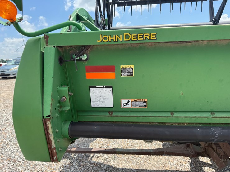 john-deere-630f-image-35